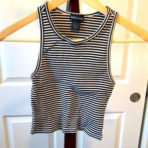 Black and white crop toptank top